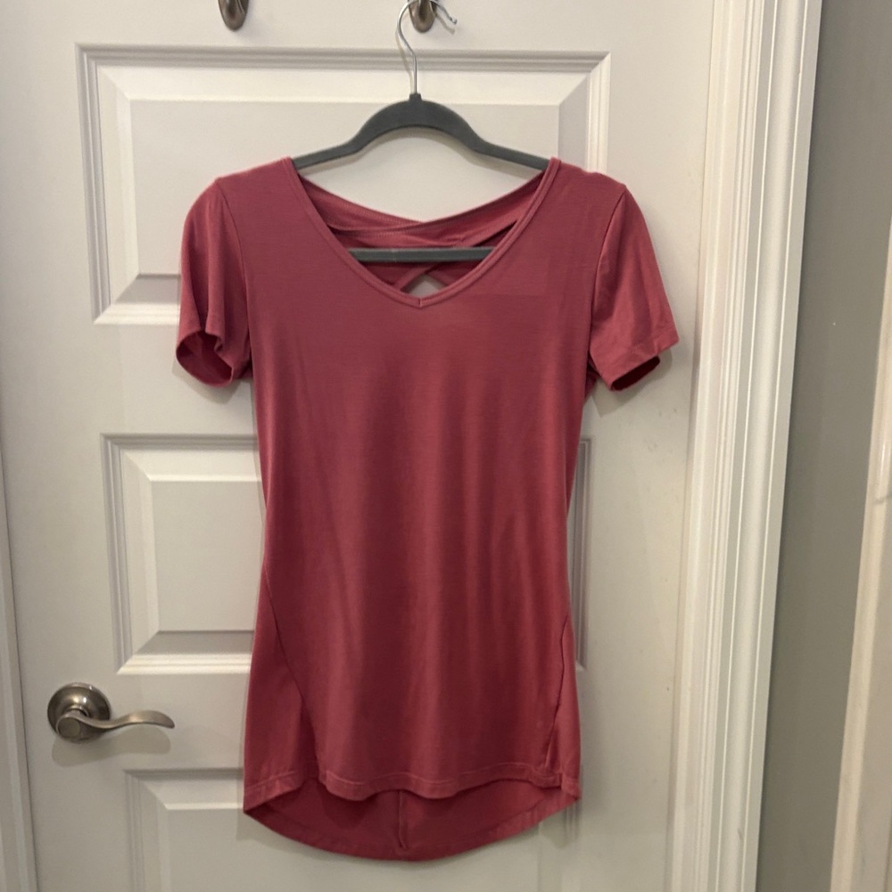 BCG Mauve Short Sleeve V-Neck Tee